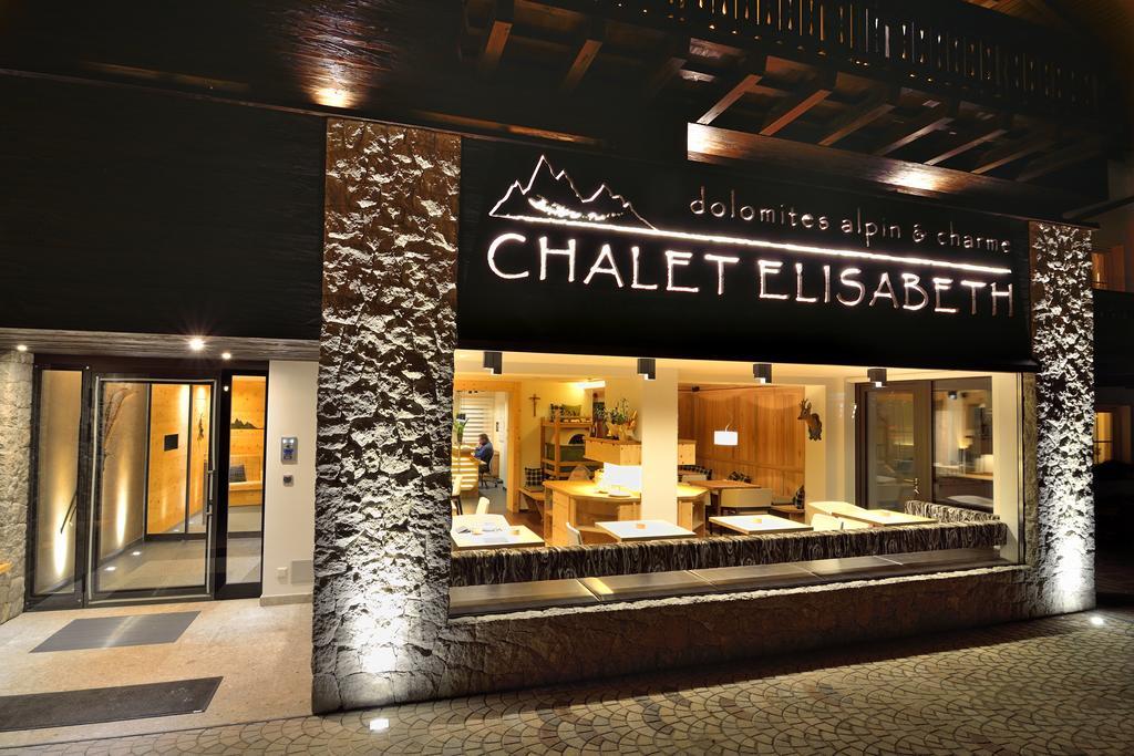 Chalet Elisabeth Dolomites Alpin & Charme Hotel Selva di Val Gardena Bagian luar foto